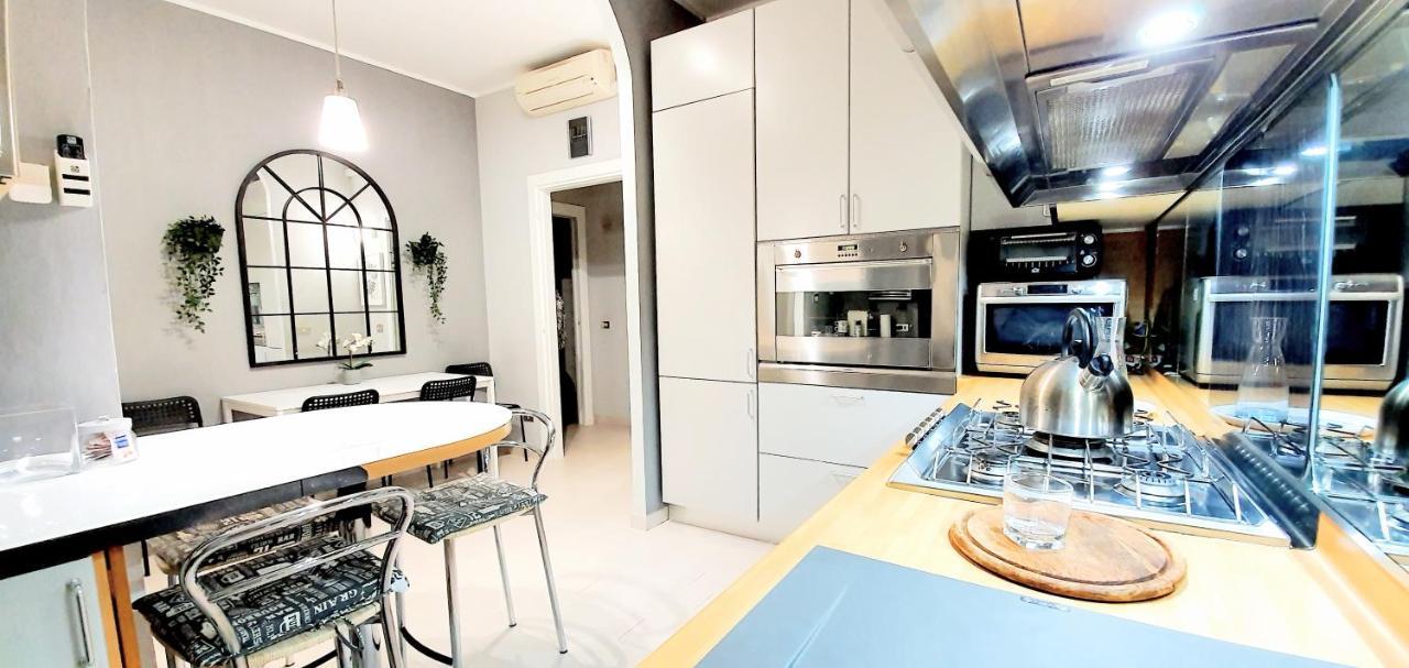 Charming Apartment Central Station มิลาน ภายนอก รูปภาพ