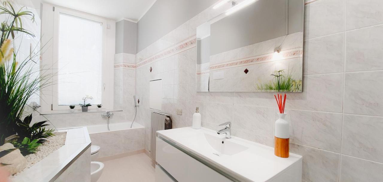 Charming Apartment Central Station มิลาน ภายนอก รูปภาพ